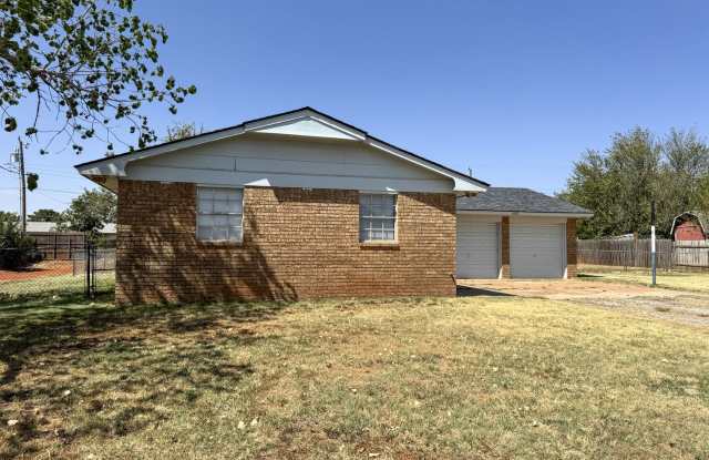 A Rare Find with Room to Grow in Piedmont | Powered Outbuilding & Garage Gallery 3
