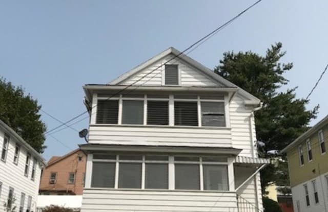 35 Laval Street - 35 Laval Street, Waterbury, CT 06706