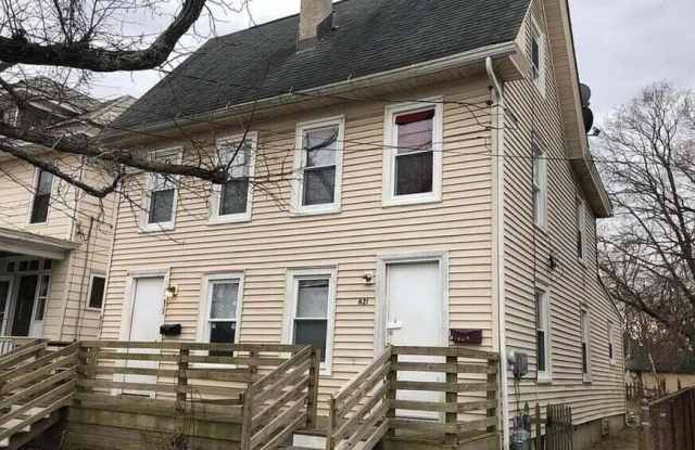 621 E Pine Street photos photos