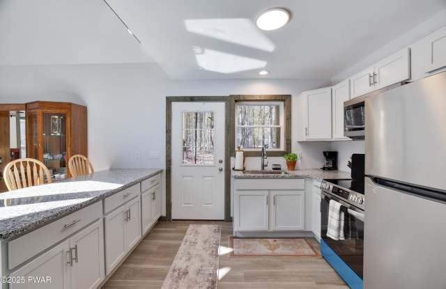 1121 Cobblewood Road Gallery 4