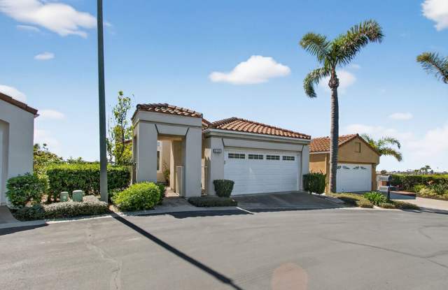 The Ultimate Coastal Escape: 3 Bedrooms with Panoramic Ocean Views in Gated Waterford Pointe! photos photos