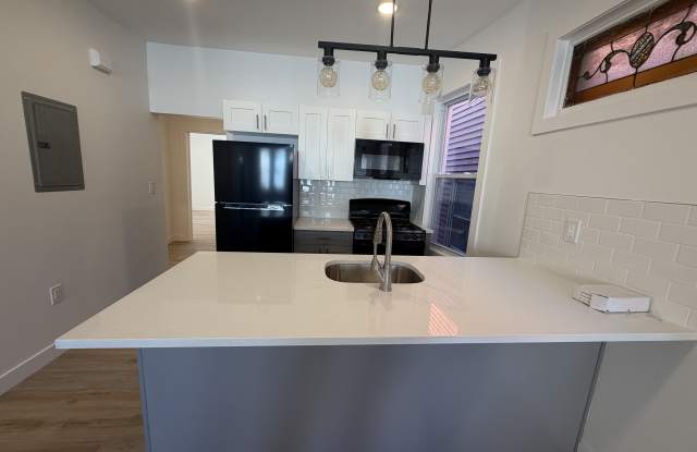 13 Bartholdi Ave photos photos