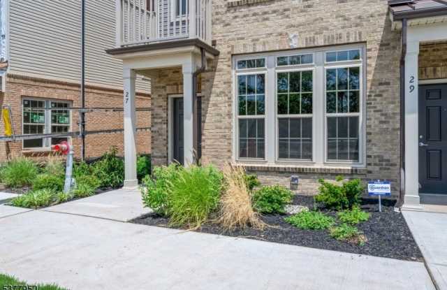 27 S Davenport St photos photos