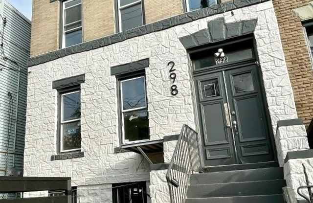 298 NEW YORK AVE photos photos