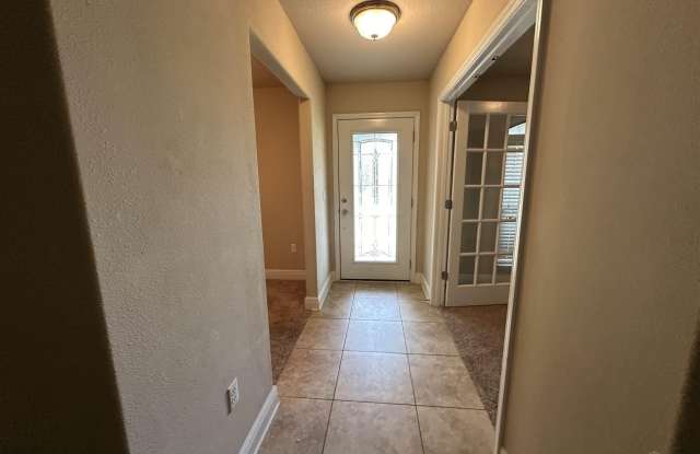 4700 Belvedere Cir Gallery 3