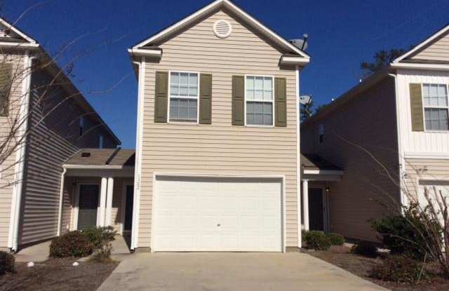 Spacious 3 Bedroom Townhome near Appian Way photos photos