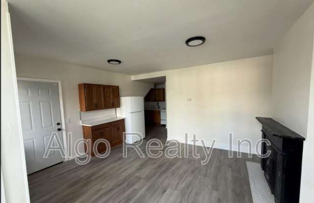 359 Maria Avenue - 1 photos photos