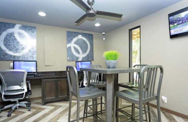 1232 Patricia Gallery 4