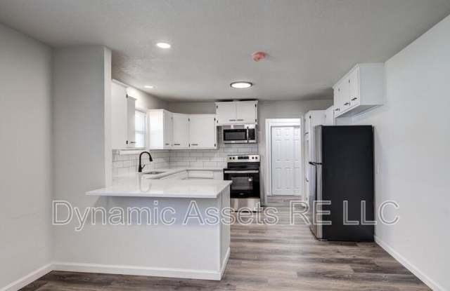 1902 N Joplin Street photos photos