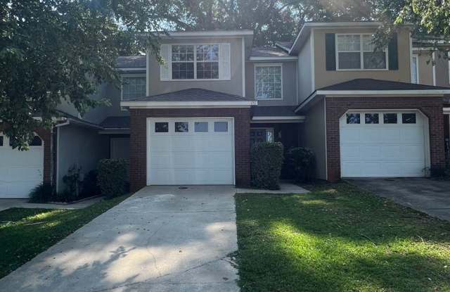 176 Woodmere Drive photos photos