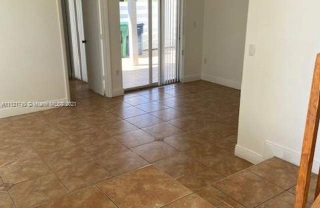 13721 SW 149th Cir Ln Gallery 4