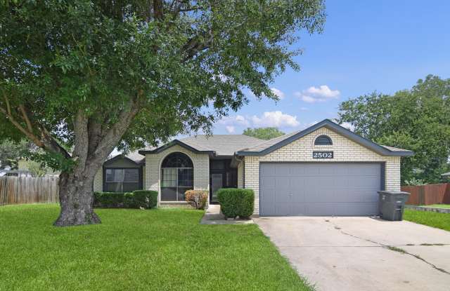 2502 Willow Springs Rd photos photos