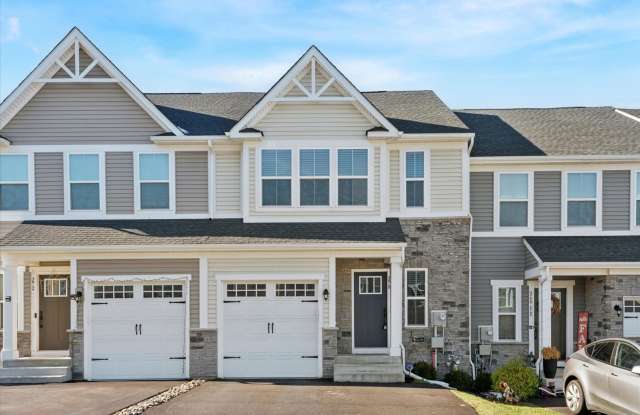 Available Now – Stunning 3BD/2.5BA Townhome in Sought-After Highpoint at Downingtown! - 270 Chase Drive, Chester County, PA 19335