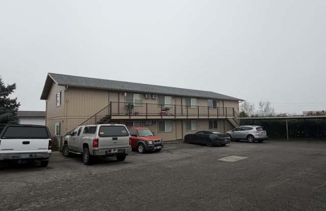 1703 NE Fairview Ave photos photos