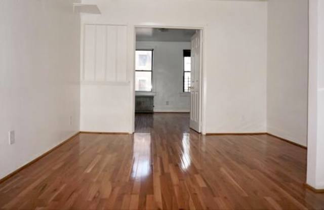 188  22nd Street Gallery 4
