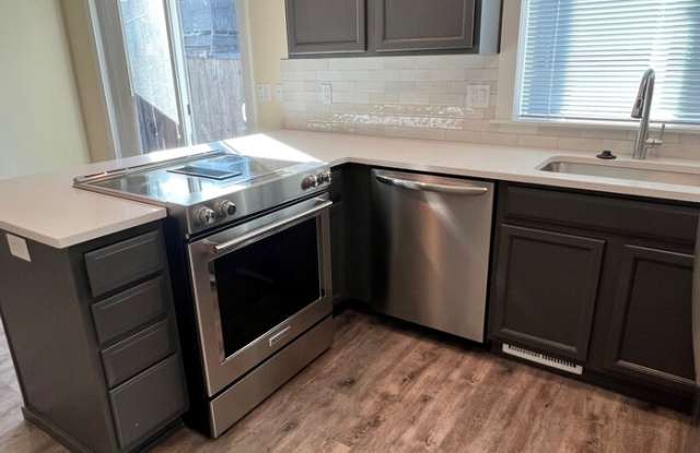 429 South Ivy Street photos photos