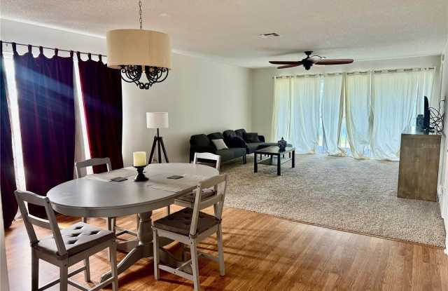 1645 SPOONBILL Lane Gallery 4