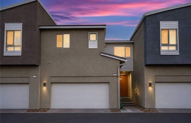9262 Desert Pearl Avenue Gallery 1