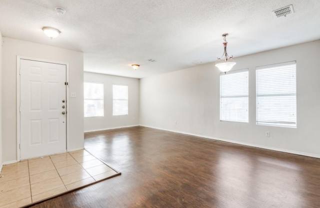 2612 Peach Drive Gallery 2