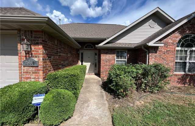 2880 Bluegrass  PL Gallery 2