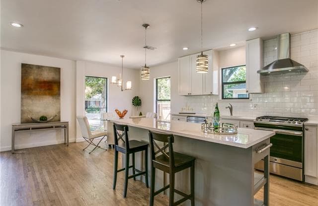 553 Aqua Drive - 553 Aqua Drive, Dallas, TX 75218