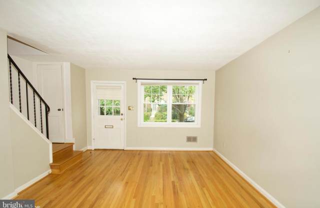 33 E ROSEMONT AVE Gallery 2