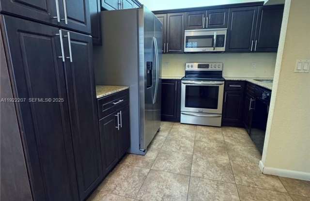 10730 NW 14th St photos photos