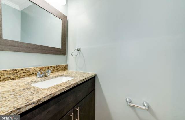 5815 E BONIWOOD TURN Gallery 4