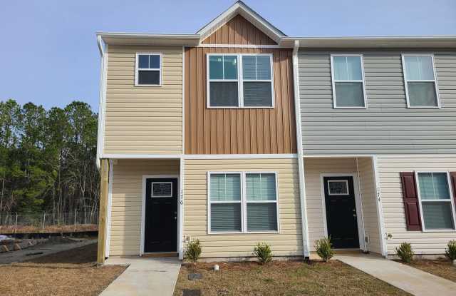 Beautiful end unit - 2 bedroom 2.5 bath townhome - Holly Ridge photos photos