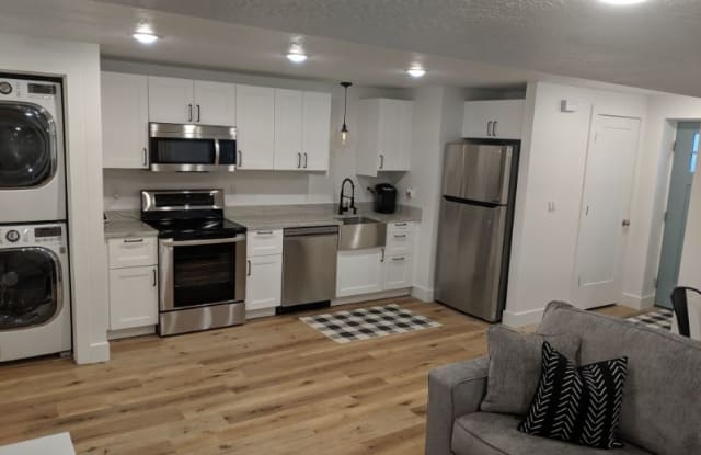 1061 W Ludington Court - 1061 West Ludington Court, Bluffdale, UT 84065