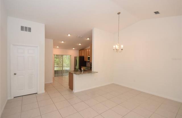 31 ZOELLER Court Gallery 4