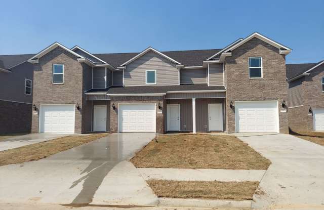 Beautiful Townhomes in Alma! COMING IN AUGUST!! photos photos