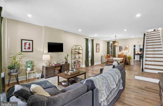 4131 MANAYUNK Avenue - 4131 Manayunk Avenue, Philadelphia, PA 19128