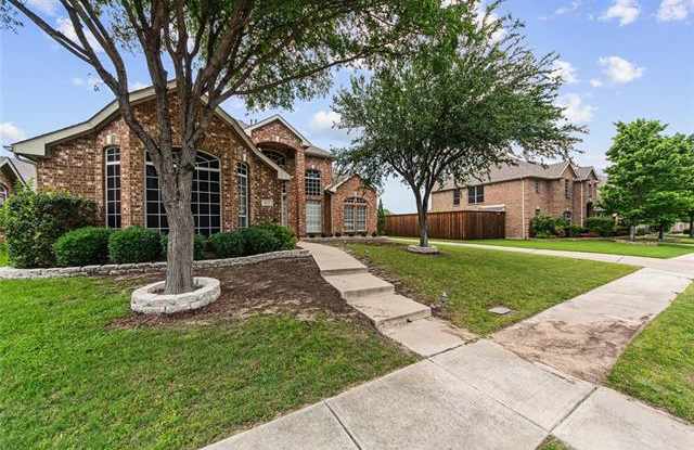 6437 Branchwood Trail Gallery 3