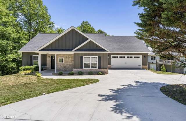 285 Warrior Drive Gallery 1