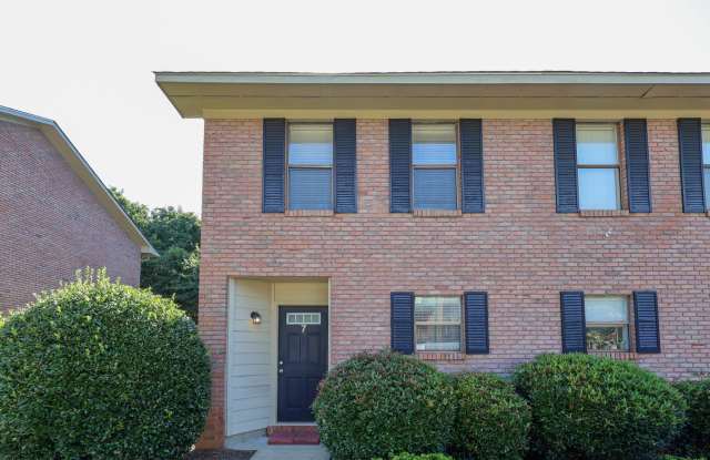 111 South Ross Street - 7 photos photos