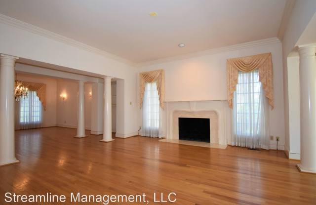 10023 Chartwell Manor Ct Gallery 4