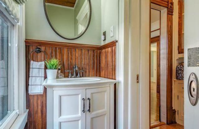 2789 Saint Johns Avenue - 2789 Saint Johns Avenue, Jacksonville, FL 32205