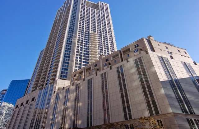 55 East Erie Avenue - 55 E Erie St, Chicago, IL 60611