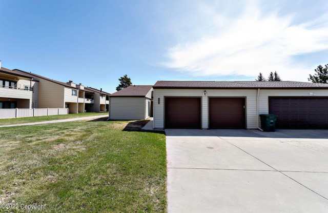 5 Bedroom 3 Bathroom Home For Rent In Indian Hills Gallery 1