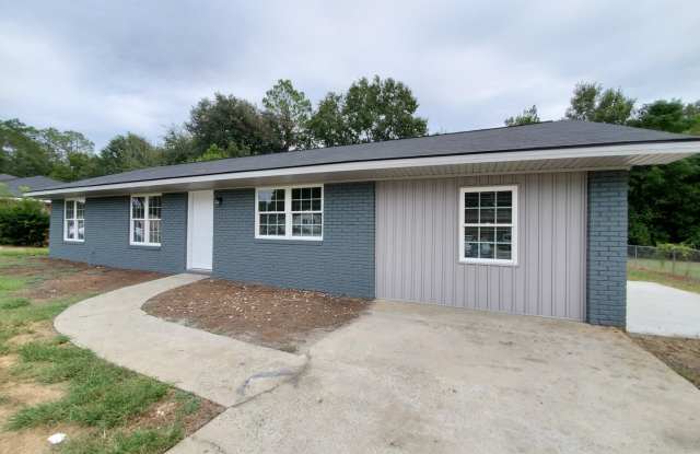 18 University Place photos photos