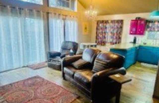 117 Old Lincoln Road - 117 Old Lincoln Road, Ruidoso, NM 88345