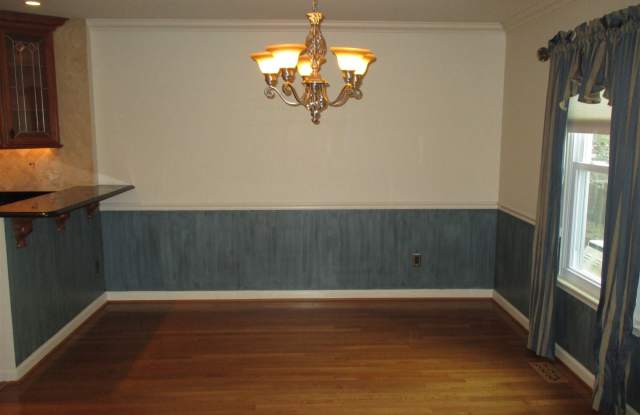 2454 Vineyard Ln Gallery 4