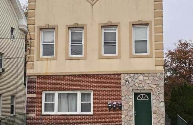 121 Harrison St - 121 Harrison Street, Belleville, NJ 07109