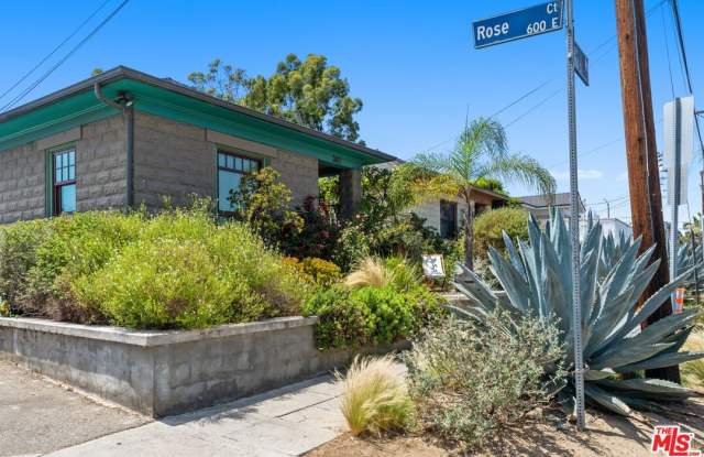 307 6th Ave photos photos