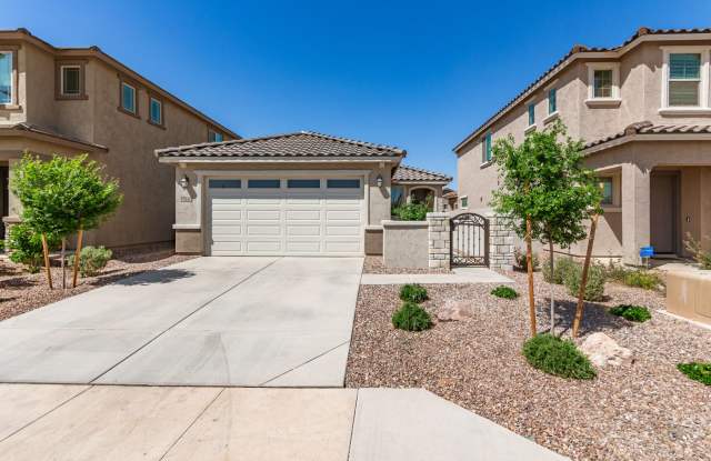 Modern Comfort Meets Classic Charm in Litchfield Park! - 17630 West Missouri Avenue, Citrus Park, AZ 85355