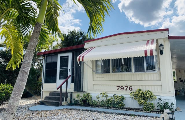 7976 SE Wren Avenue - 7976 Southeast Wren Avenue, Hobe Sound, FL 33455