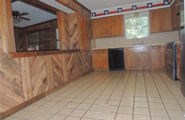 2187 Glenwood Drive Gallery 4