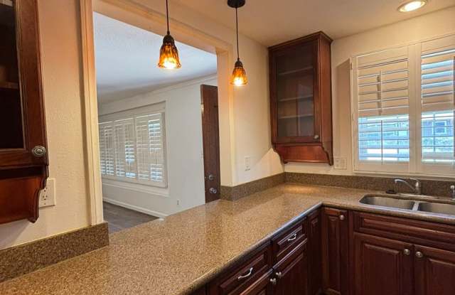 Rolando Park - Available now Large 4 bedroom, 3 bath home - Don't miss out! Gallery 4