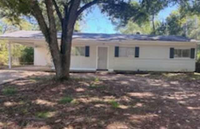 2710 Teresa Dr photos photos